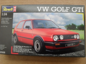 REVELL 1/24 07005 VW GOLF GTI